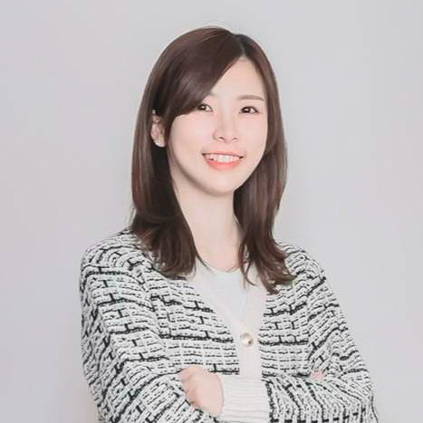 医療・スポーツ通訳 金 優香様